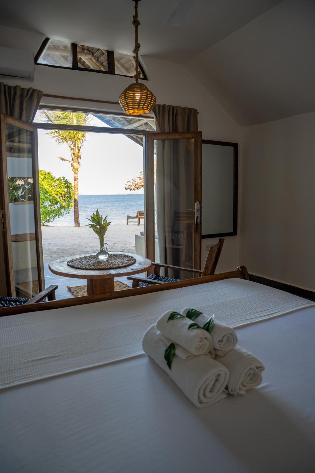 Juana Ocean Villas Makunduchi Bagian luar foto